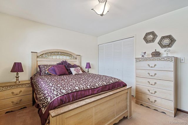 13443 Haupt Drive, Warren, MI 48088