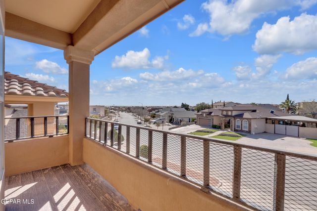 468 EMERALD BLUFF Drive, Horizon City, TX 79928