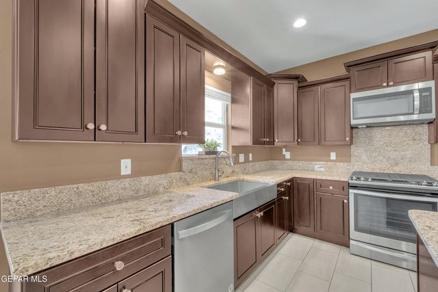 468 EMERALD BLUFF Drive, Horizon City, TX 79928