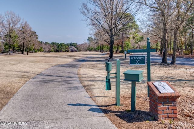 114 Firethorn Circle, Wallace, NC 28466