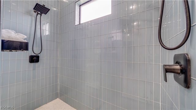 4211 10th ST SW, Lehigh Acres, FL 33976