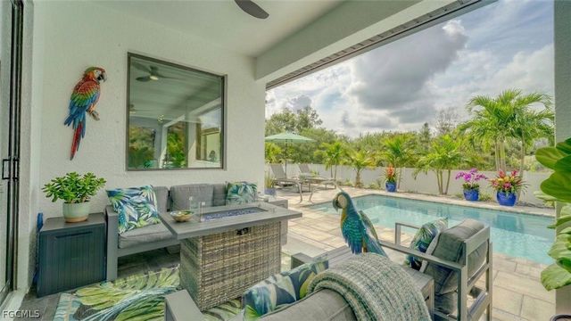 4211 10th ST SW, Lehigh Acres, FL 33976