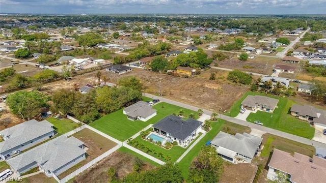 4211 10th ST SW, Lehigh Acres, FL 33976