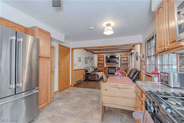 2989 Fair Oaks Drive, Norton, OH 44203