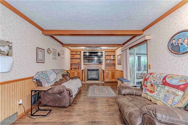 2989 Fair Oaks Drive, Norton, OH 44203