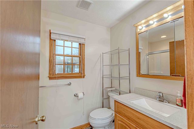 2989 Fair Oaks Drive, Norton, OH 44203