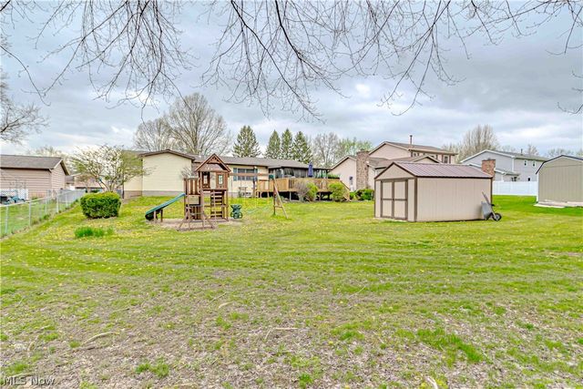 2989 Fair Oaks Drive, Norton, OH 44203