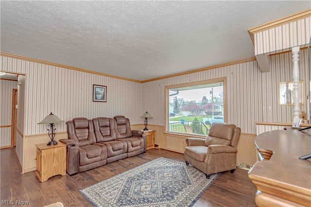 2989 Fair Oaks Drive, Norton, OH 44203