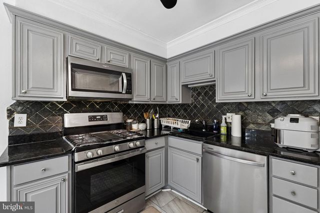 12011 SKIPJACK CT, Woodbridge, VA 22192