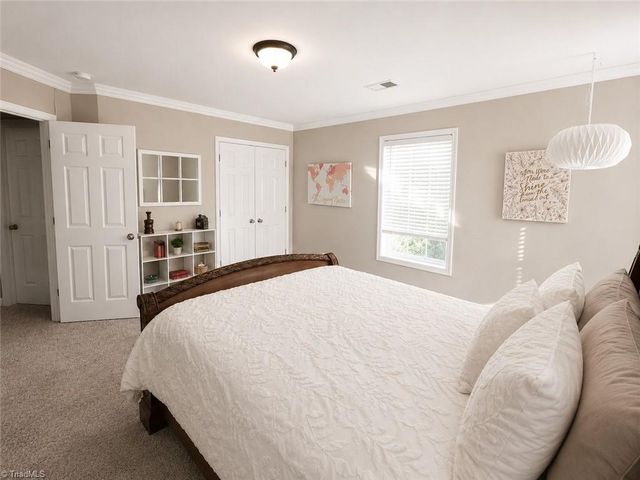 4617 Dry Creek Court, High Point, NC 27265