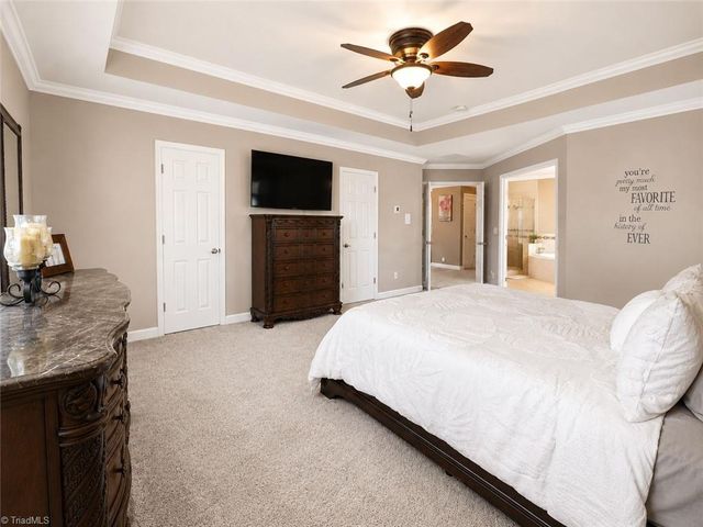 4617 Dry Creek Court, High Point, NC 27265