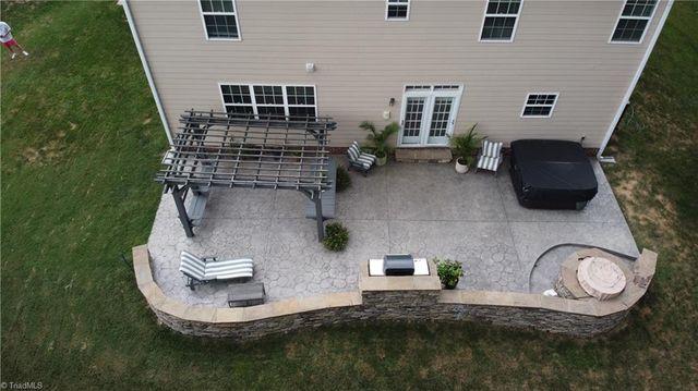 4617 Dry Creek Court, High Point, NC 27265