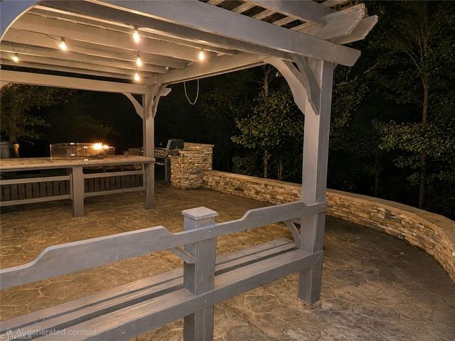 4617 Dry Creek Court, High Point, NC 27265
