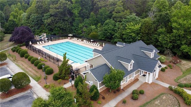 4617 Dry Creek Court, High Point, NC 27265