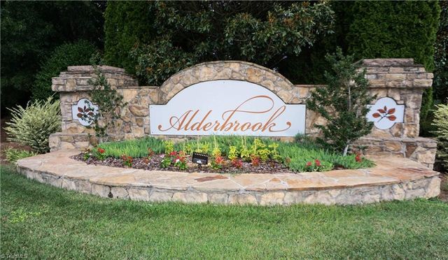 4617 Dry Creek Court, High Point, NC 27265