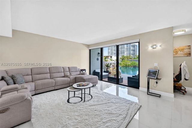 203 Poinciana Dr 103, Sunny Isles Beach, FL 33160