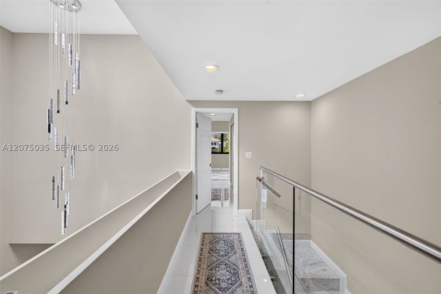203 Poinciana Dr 103, Sunny Isles Beach, FL 33160