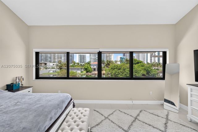 203 Poinciana Dr 103, Sunny Isles Beach, FL 33160