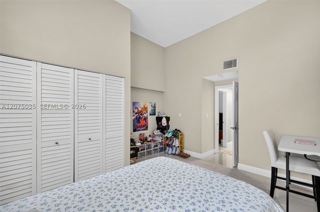 203 Poinciana Dr 103, Sunny Isles Beach, FL 33160