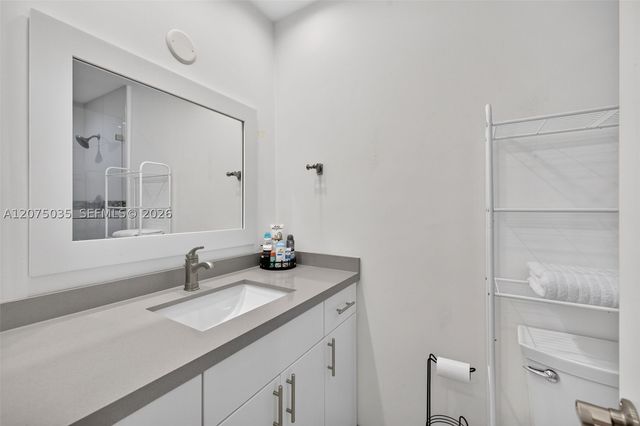 203 Poinciana Dr 103, Sunny Isles Beach, FL 33160