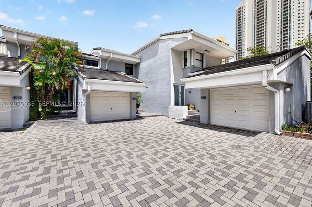 203 Poinciana Dr 103, Sunny Isles Beach, FL 33160