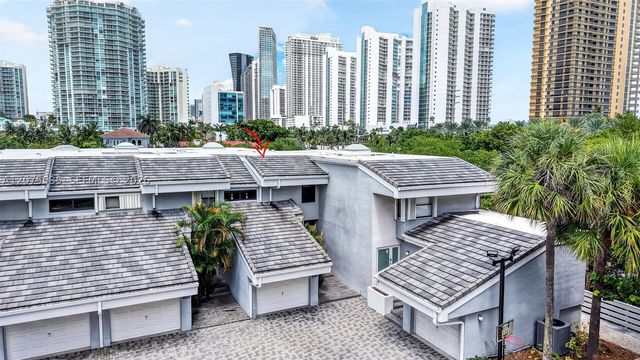 203 Poinciana Dr 103, Sunny Isles Beach, FL 33160