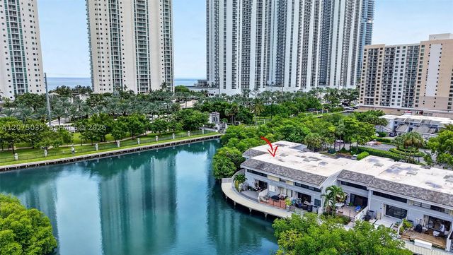 203 Poinciana Dr 103, Sunny Isles Beach, FL 33160