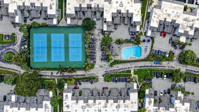 203 Poinciana Dr 103, Sunny Isles Beach, FL 33160