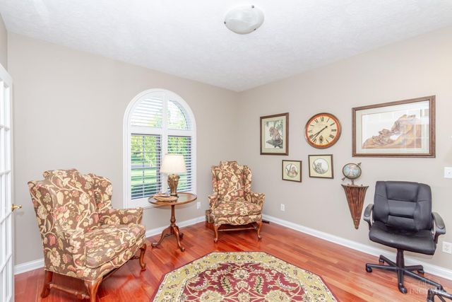 1053 Charter Place, Centerville, OH 45458