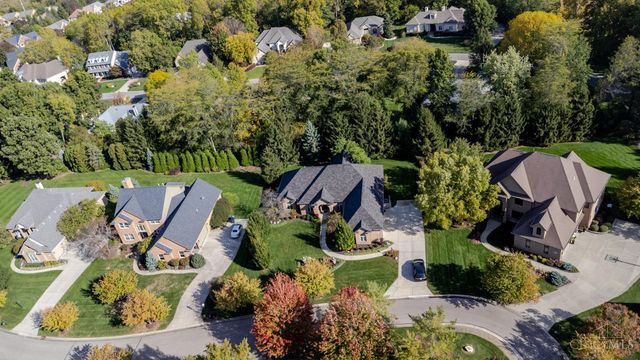 1053 Charter Place, Centerville, OH 45458