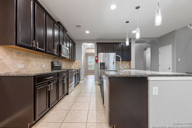 10419 Bulwark Peak, Converse, TX 78109