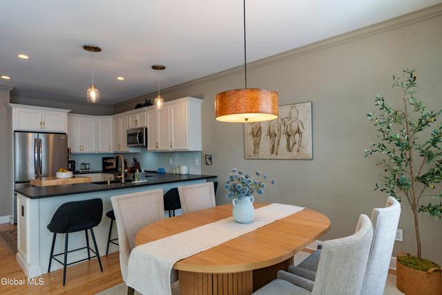 10 Maria Lane, Saratoga Springs, NY 12866