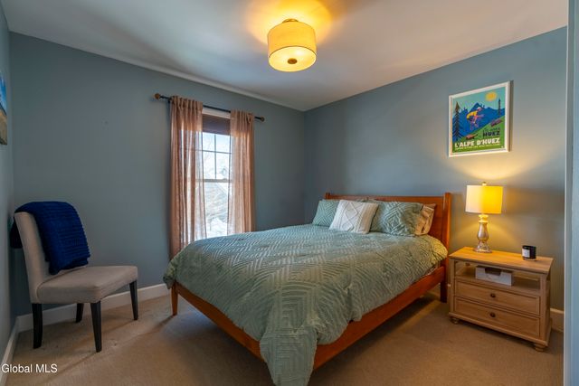 10 Maria Lane, Saratoga Springs, NY 12866