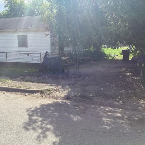 3450 Drew Street, Houston, TX 77004