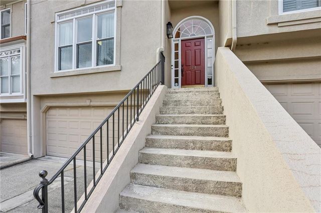 2324 Goodwood SE Boulevard, Smyrna, GA 30080