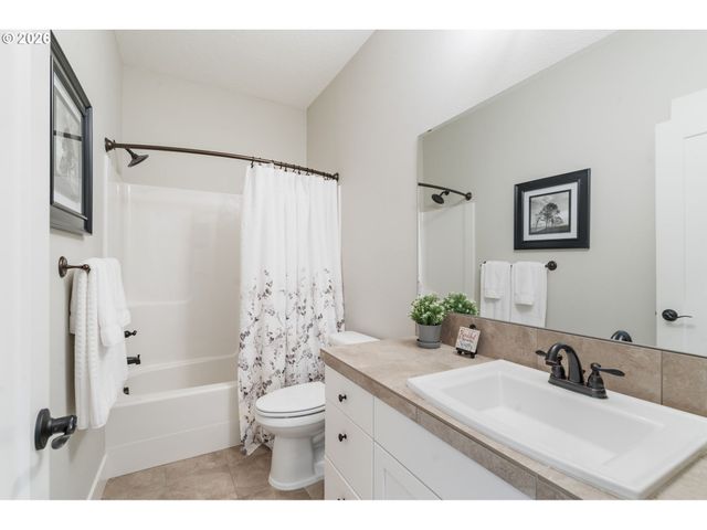 11307 Ne 68TH Ave, Vancouver, WA 98686