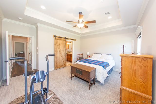 5610 Nottingham Place, Bartlesville, OK 74006