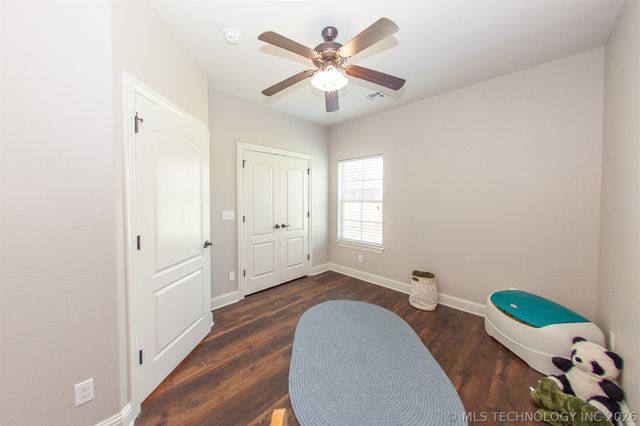 5610 Nottingham Place, Bartlesville, OK 74006