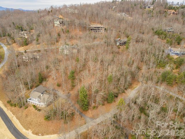 24 Falls Lane 391, Hendersonville, NC 28739