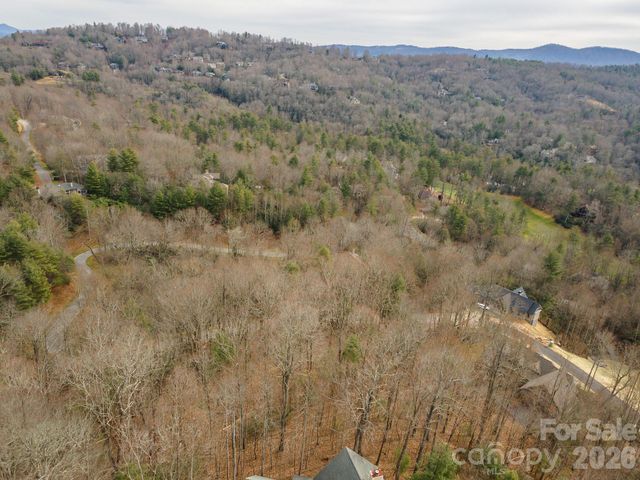 24 Falls Lane 391, Hendersonville, NC 28739