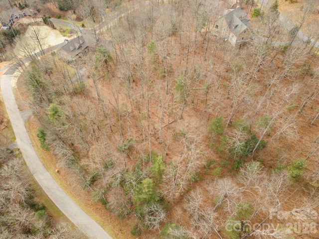 24 Falls Lane 391, Hendersonville, NC 28739