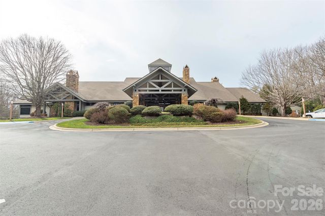 24 Falls Lane 391, Hendersonville, NC 28739