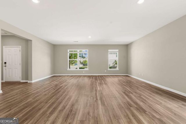 4335 Magpie Drive, Hoschton, GA 30548