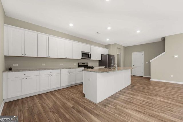 4335 Magpie Drive, Hoschton, GA 30548
