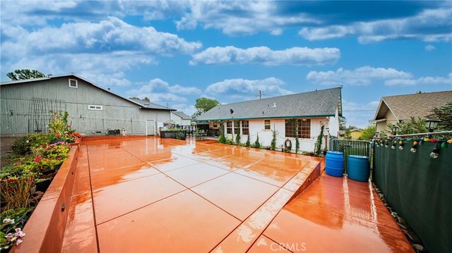 19070 Ravenhill, Hidden Valley Lake, CA 95467