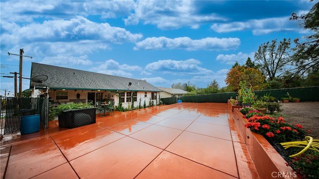 19070 Ravenhill, Hidden Valley Lake, CA 95467