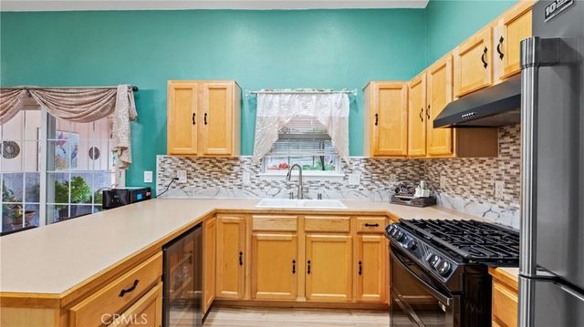 19070 Ravenhill, Hidden Valley Lake, CA 95467