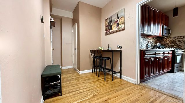 11225 34th Avenue G, Corona, NY 11368