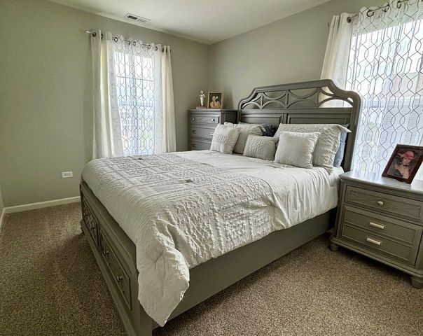 4 International Way, Joliet, IL 60436