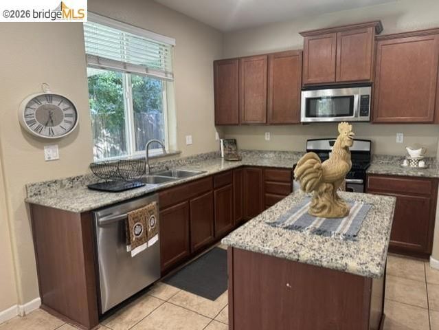 24 Mandrake Court, Oakley, CA 94561